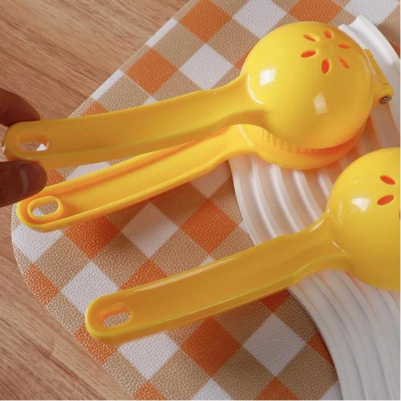 عصارة ليمون يدوية ملونة، أداة  - مراجعة Kitchen Gadgets Juicer وسعره